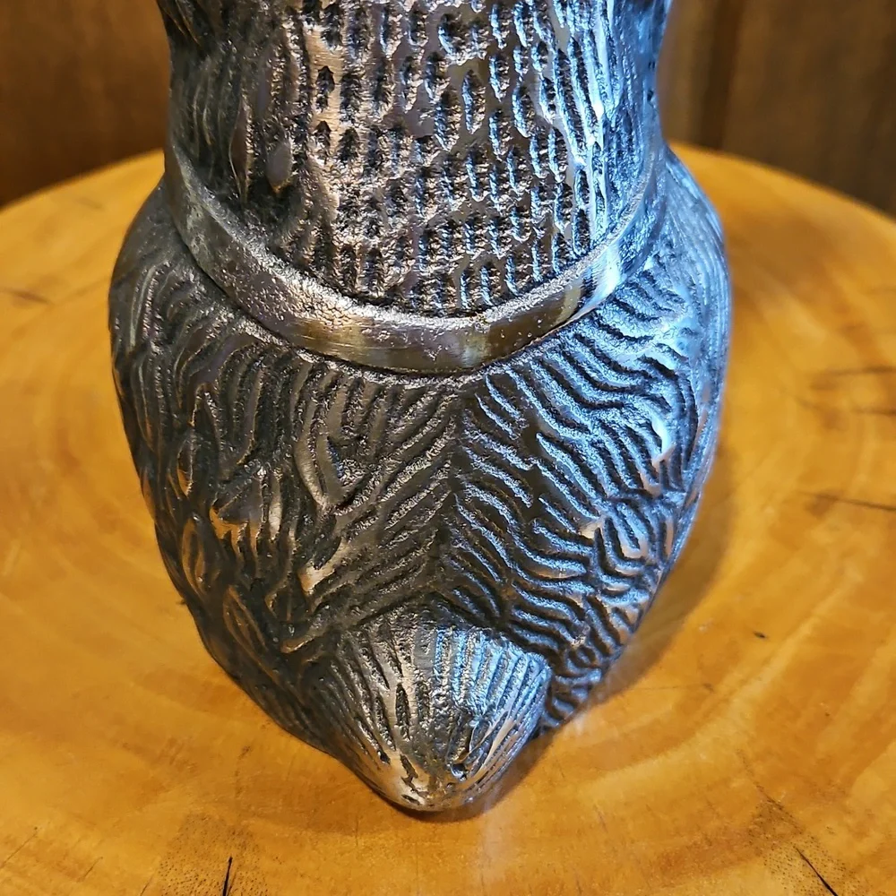 Silver Rabbit Sculpture 12.5" Tall Nice Hare Details - Picture 10 of 14